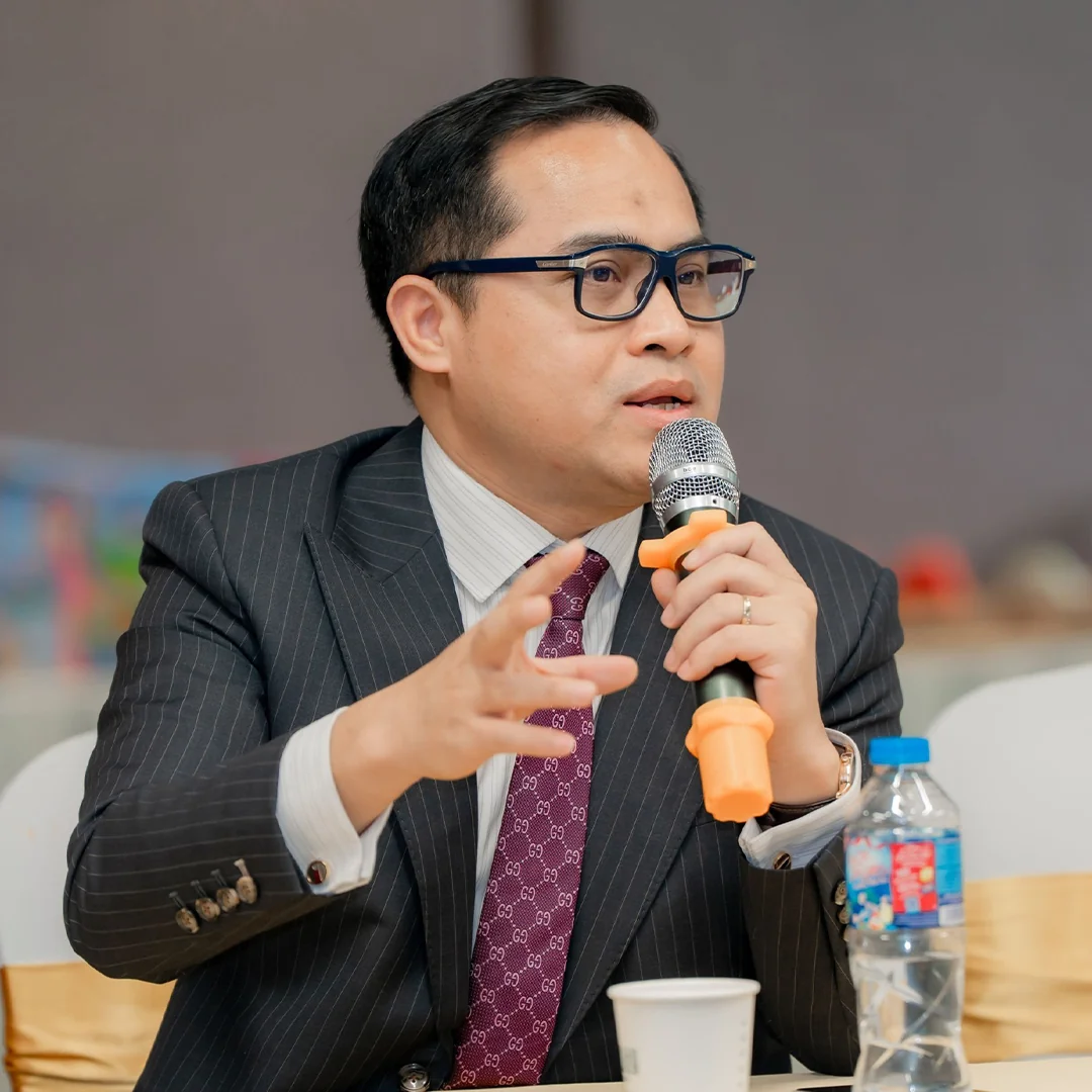 Luu Xuan Vinh